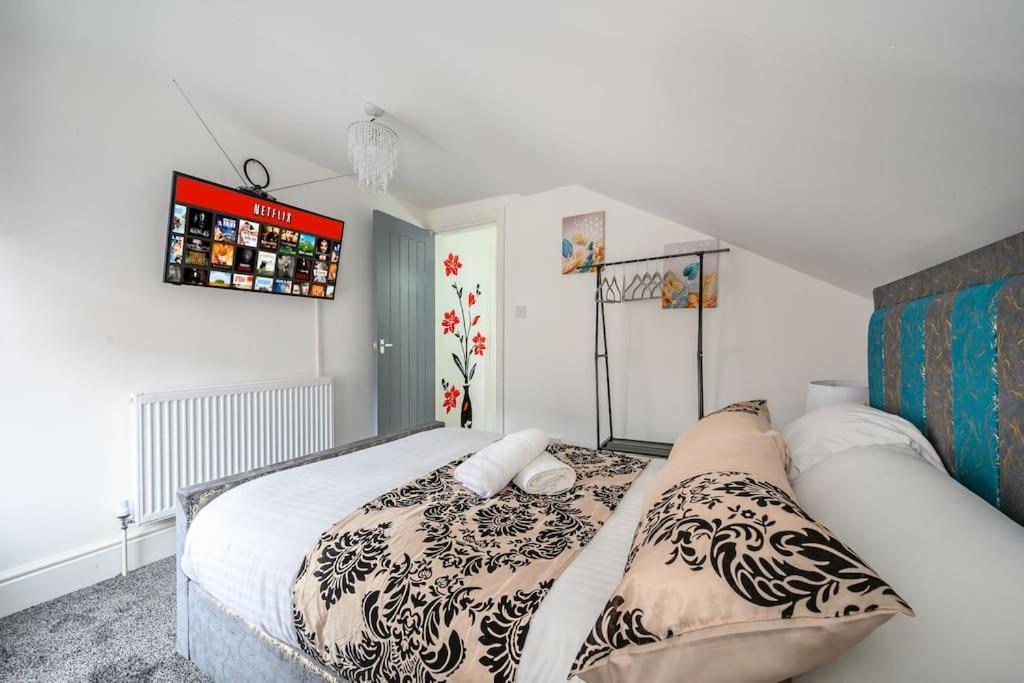 -16Pt- For Your Relaxed & Cosy Stay & Free Parking Leeds  Exterior photo